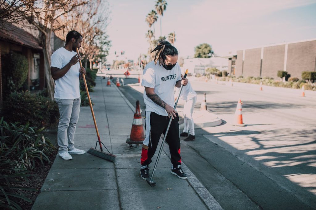 volunteer street sweepers